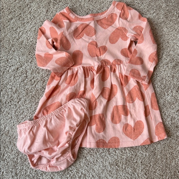 Cat and Jack set of 3 long sleeve dresses with diaper covers, size 18 months - Picture 4 of 5